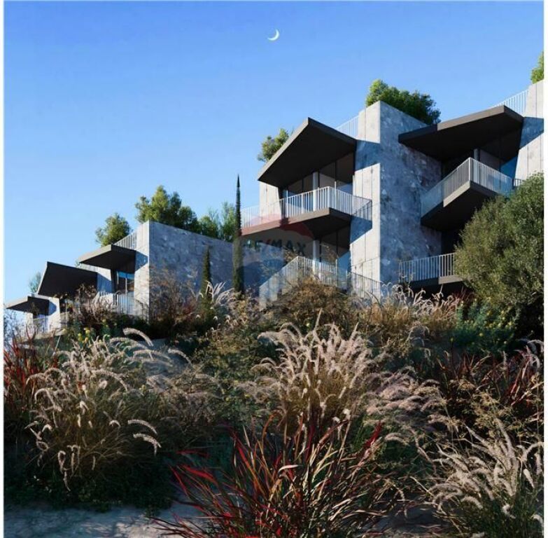 Apartament  1+1- Për Shitje - Kaninë, Vlorë