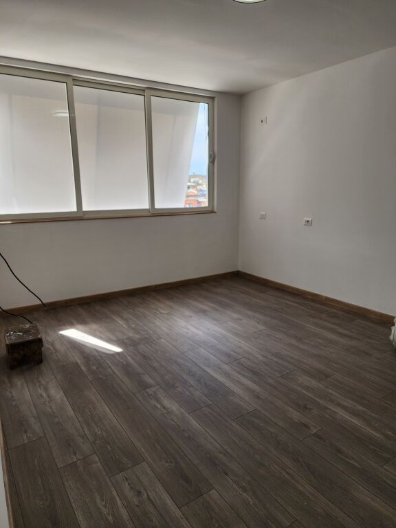 SHITET APARTAMENT 2+1+DEPO NE ALLIAS
