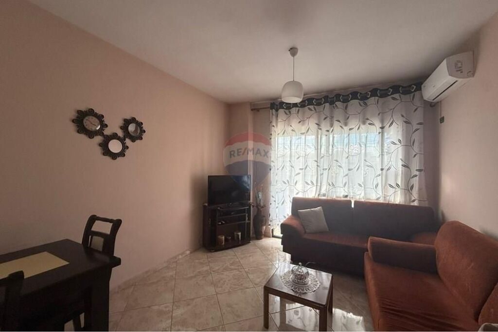 Appartamento 1+1 in affitto, 2 Palmat, Astir