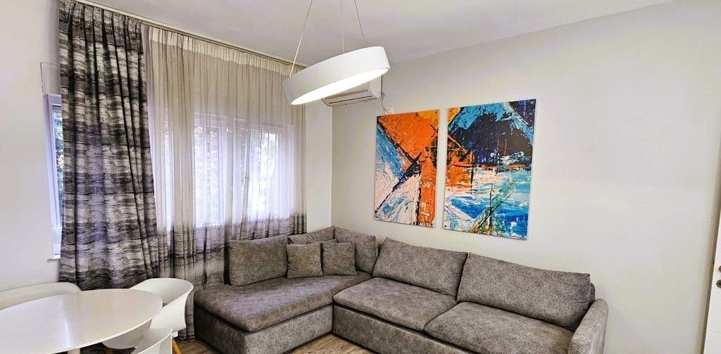 Apartament 1+1 për Qira – “9 Katëshet”, Tiranë!