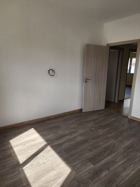 SHITET APARTAMENT 2+1+DEPO NE ALLIAS