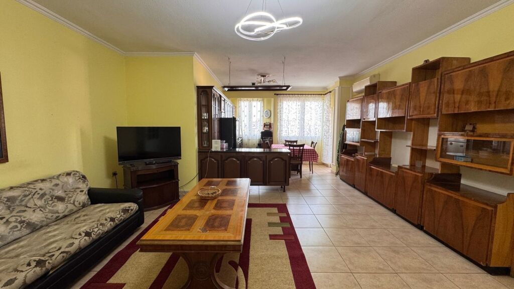 📣 SHITET Apartament 2+1 📍 Pazari i Ri ✨  