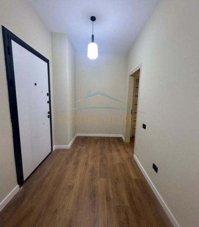 Shitet,Apartament 1+1, Kompleksi Colombo,Oxhaku