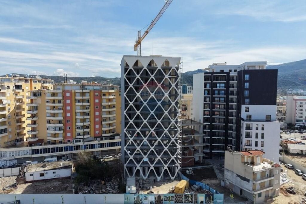 APARTAMENT 1+1 NE SHITJE PRANE PORTIT,VLORE