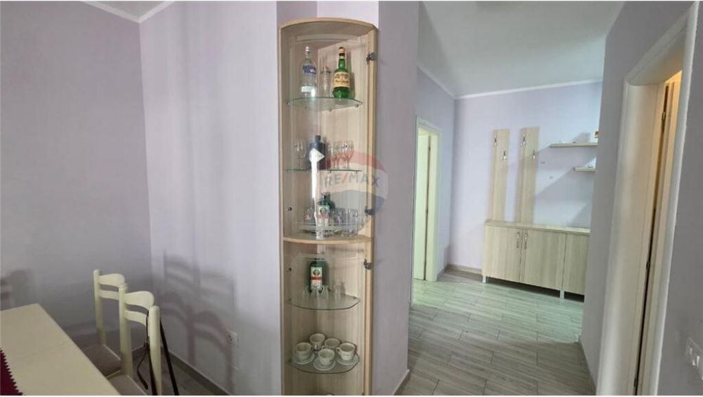 🌊 Apartament 1+1 me Qira – Lungomare, pranë Oslo, Vlorë