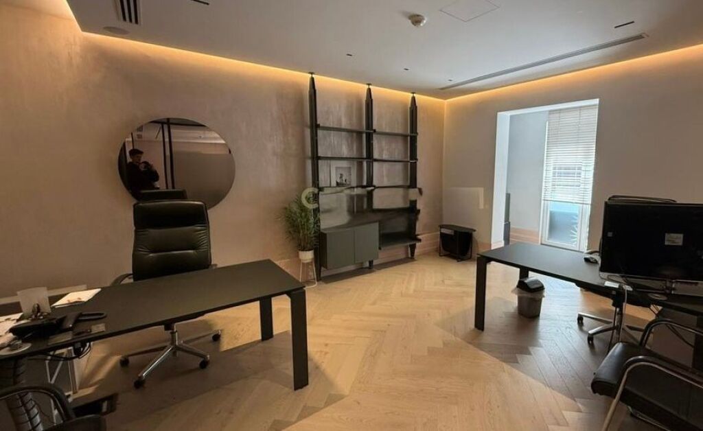 Zyra per qira, Rruga e Elbasanit