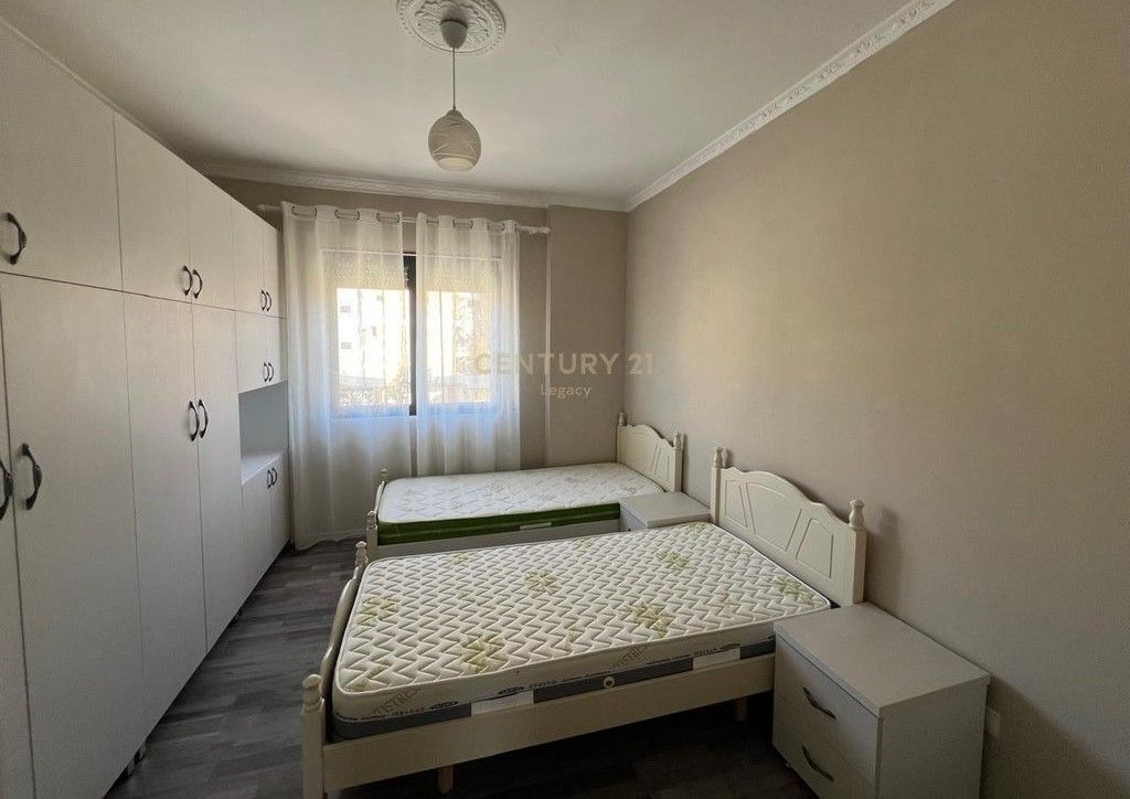 Appartamento 2+1+2 in affitto presso il Mercato Elettrico