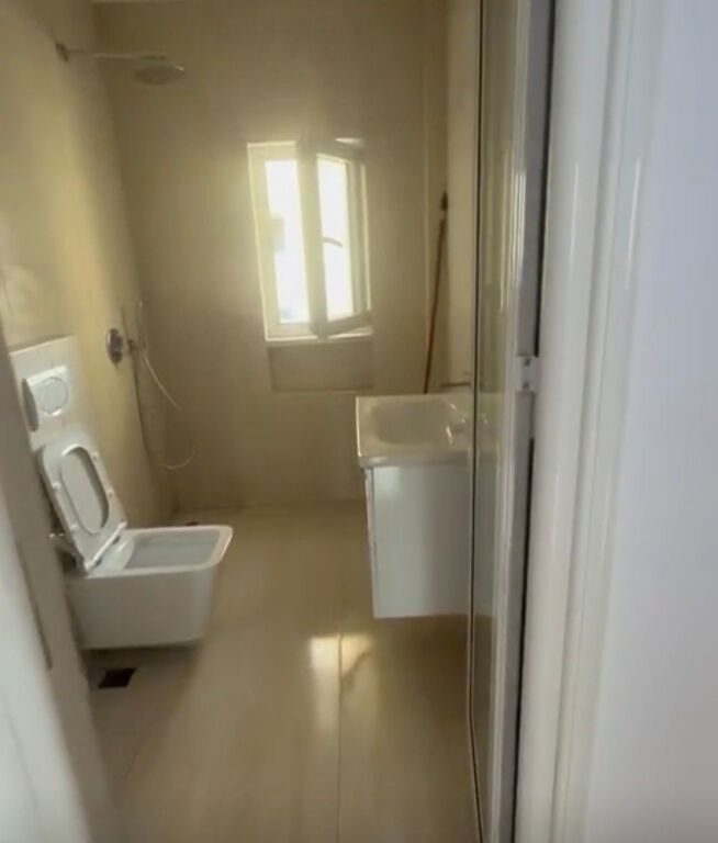 Apartament 1+1 ne Porcelan pas UET!