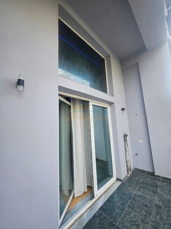 Qera, Apartament 2+1, Yzberisht
