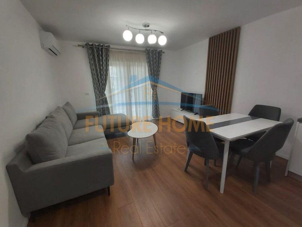 Shitet, Apartament 2+1+2, Rruga e Elbasanit