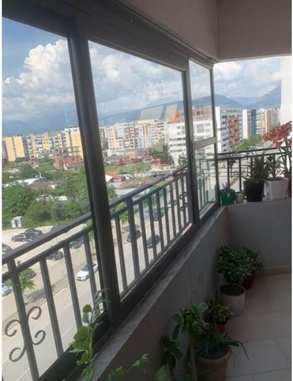 Shitet Apartament 2+1 në Astir