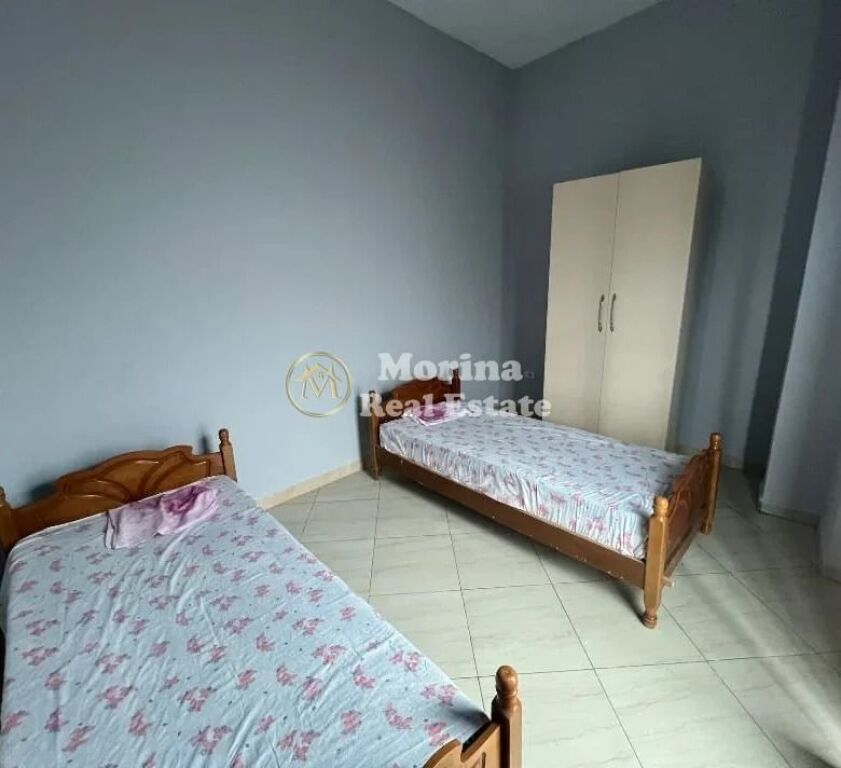 Affitto | Casa privata 2 + 1 | Paskuqan | 400 €/mese