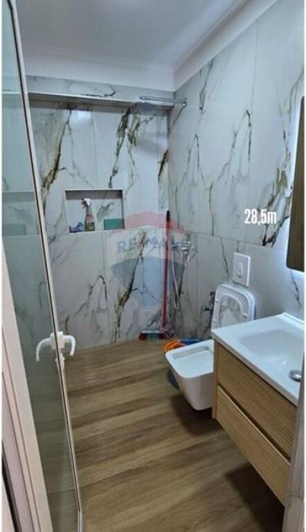 Shiten 2 garsoniere, Vasil Shanto