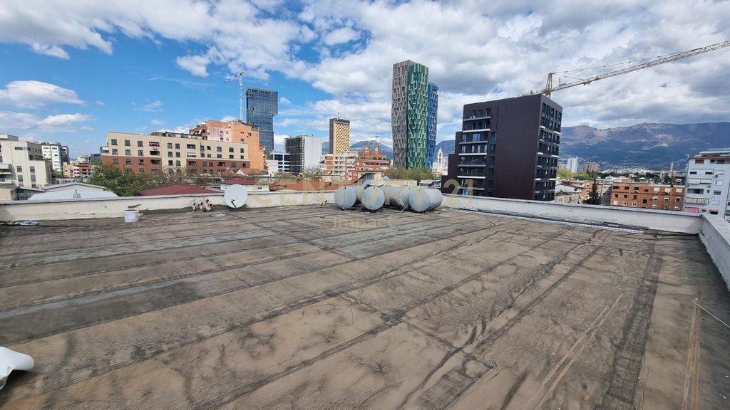 Hotel në Shitje në Myslym Shyri, Tiranë - 527.5m nga SHESHI SKENDERBEJ !  1100000 €