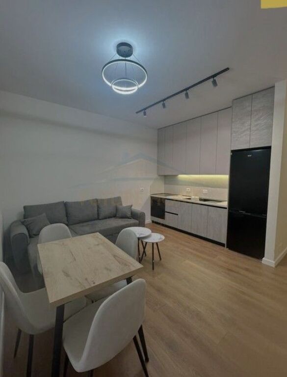 Shitet,Apartament 1+1, Kompleksi Colombo,Oxhaku
