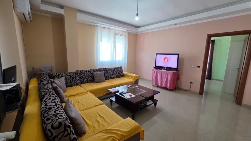 Affittasi appartamento 2+1, Koder e Diellit