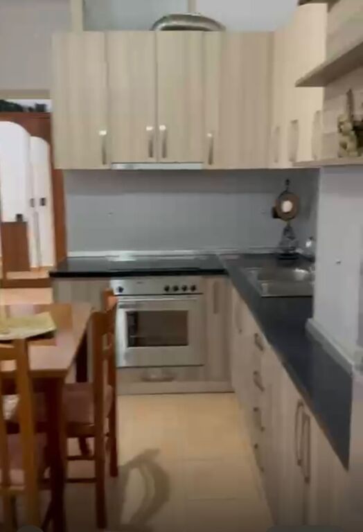 Apartament me qera 2+1 - 📍Yzberisht, perballe KMY