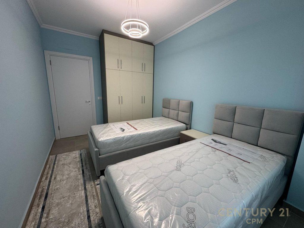 Super Apartment 2+1+2, near the Train Station, at the beginning of the New Boulevard!