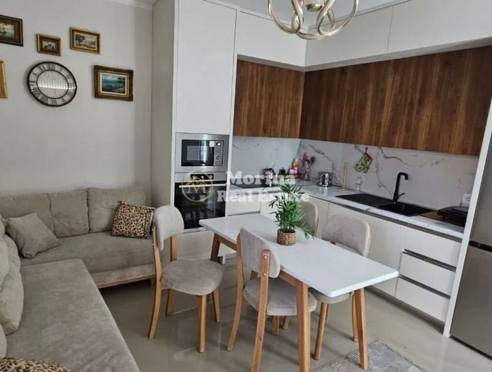 Rent | Apartment 2 + 1 | Former Eagle Square | 600 €/month
