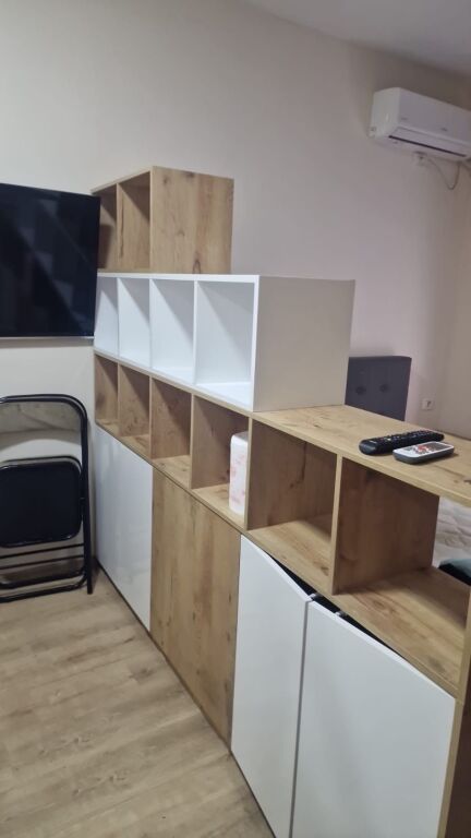 Super ap gazoniere tek kodra e diellit ( bill klimton )