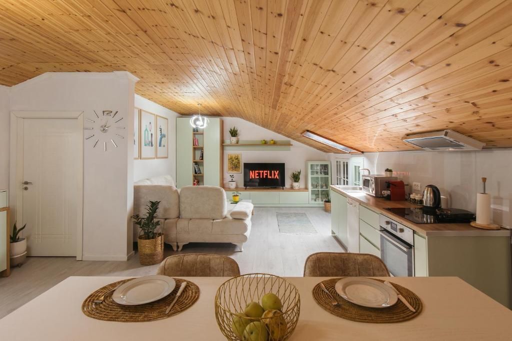 Via Dibra, appartamento 2+1 in affitto