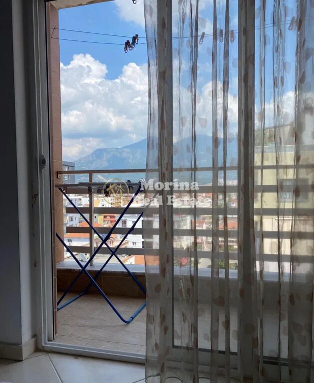 Qera | Apartament 1 + 1 | Rruga 5 Maji | 450 €/muaj