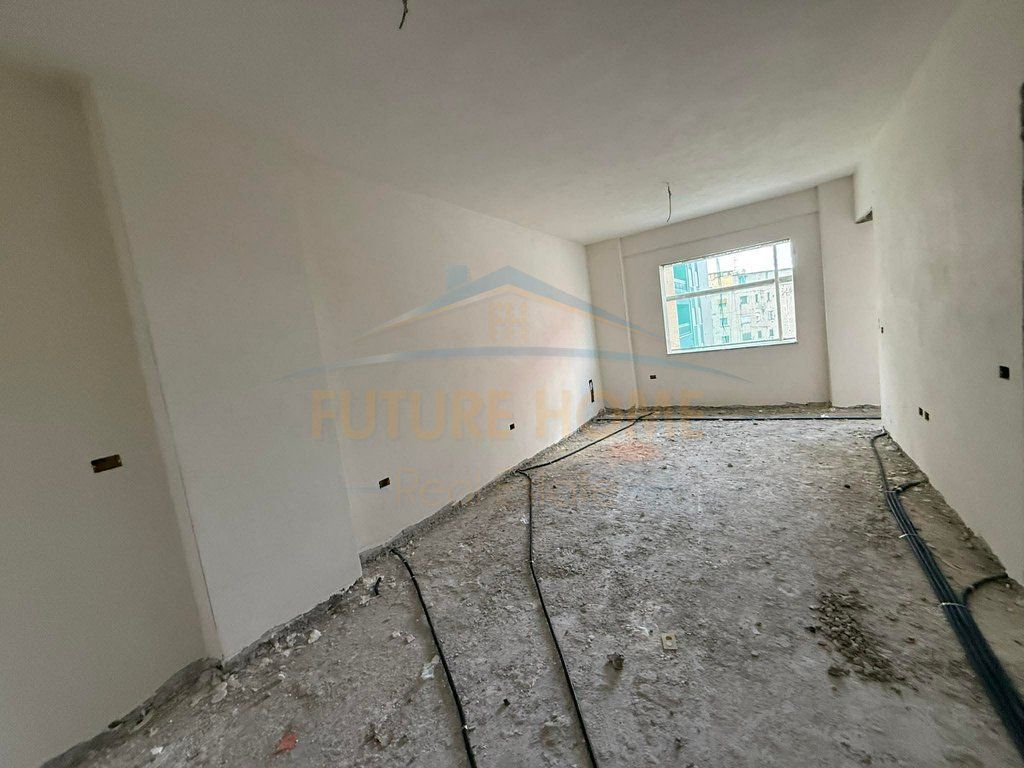 Shitje, Apartament 1+1, Don Bosko
