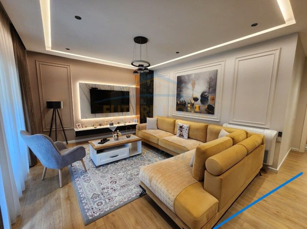 Shitet, Apartament 2+1+Post Parkimi, Liqeni i Thate, Tiranë.