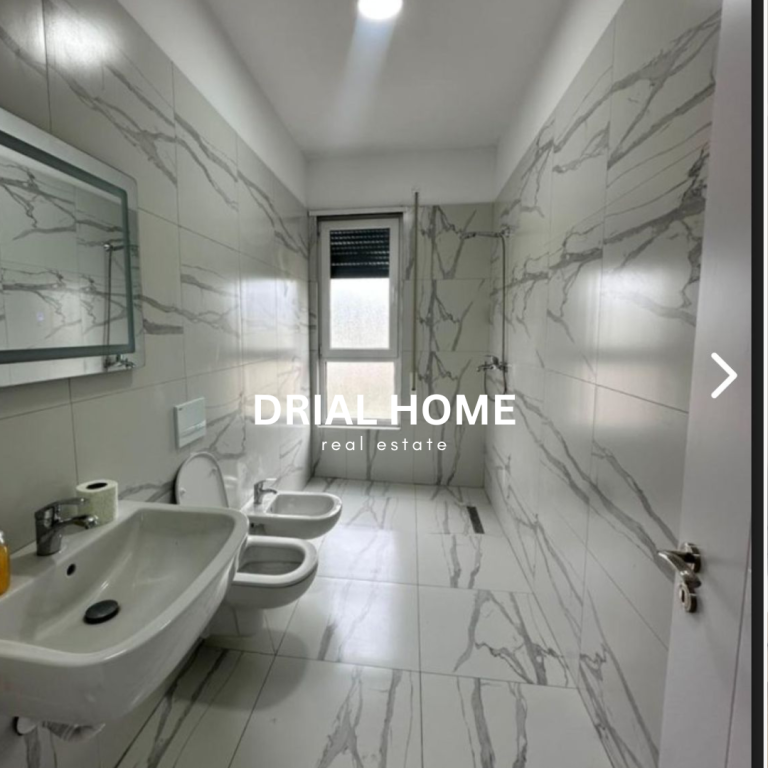 APARTAMENT ME QERA 2+1+2+POST PARKIMI