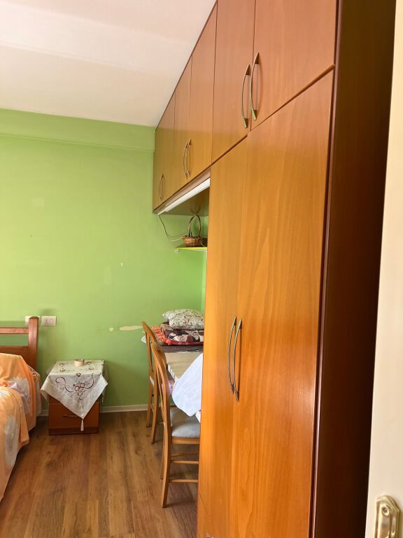 Jepet me qira 2+1+verande Don Bosko Perballe Kishes 650 mije leke i diskutushem