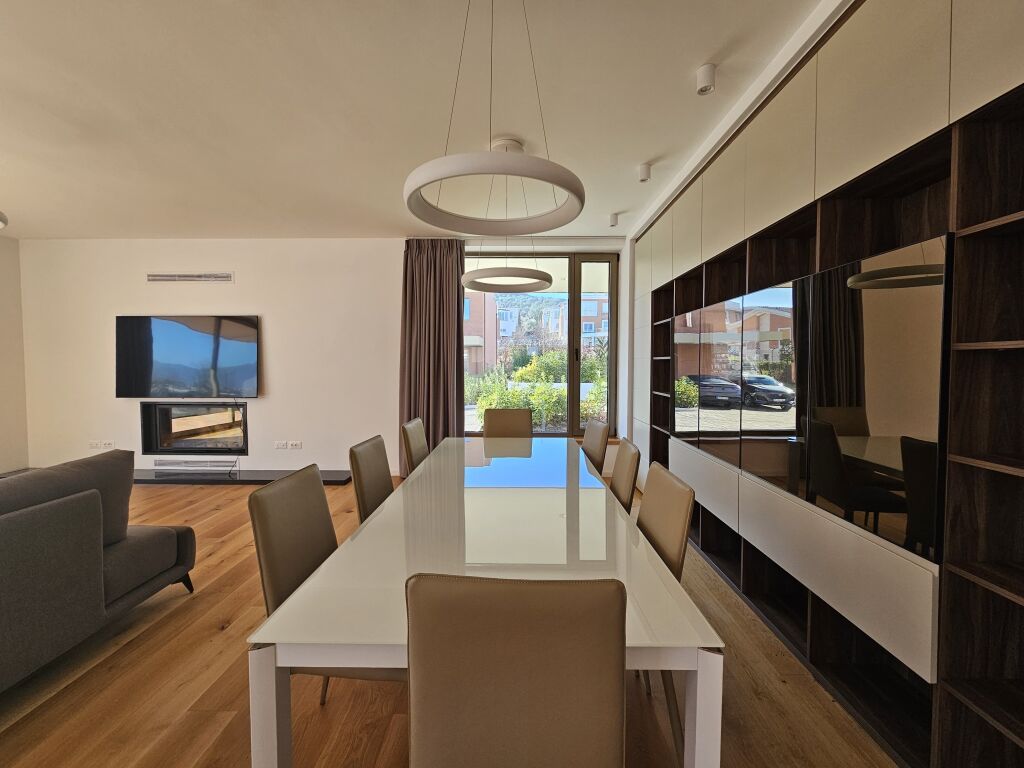 Vile Luksoze per qira / TEG