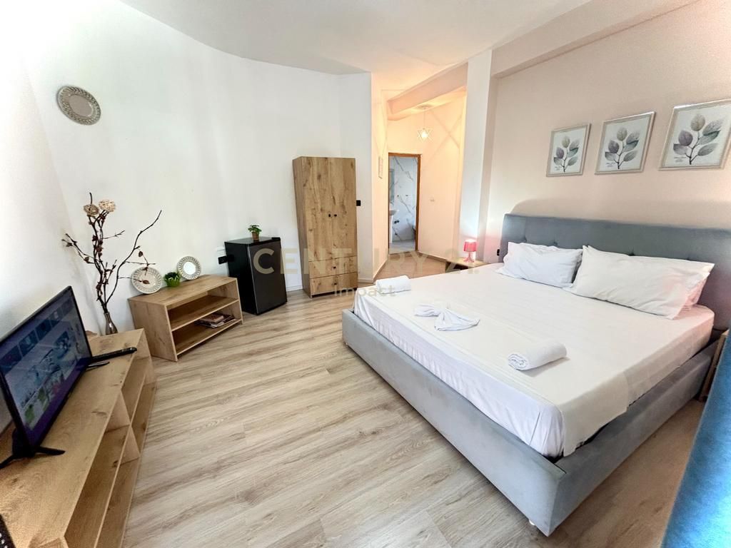 Hotel në Shitje në Myslym Shyri, Tiranë - 527.5m nga SHESHI SKENDERBEJ !  1100000 €