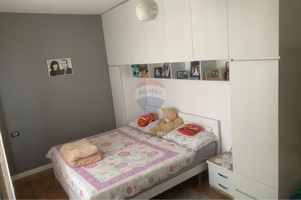 Shitet Apartament 2+1 në Astir