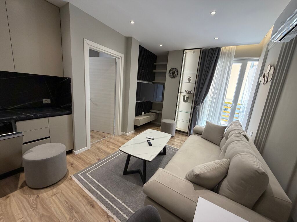 Qera super apartament 1+1 ,rruga Dritan Hoxha 55.000 leke