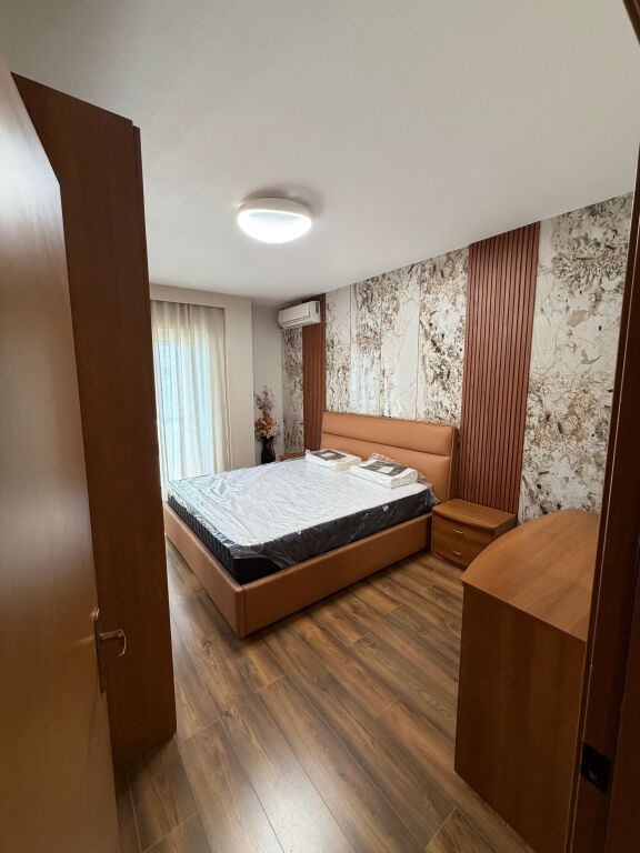 Apartament 2+1+2 per shitje, Mine Peza