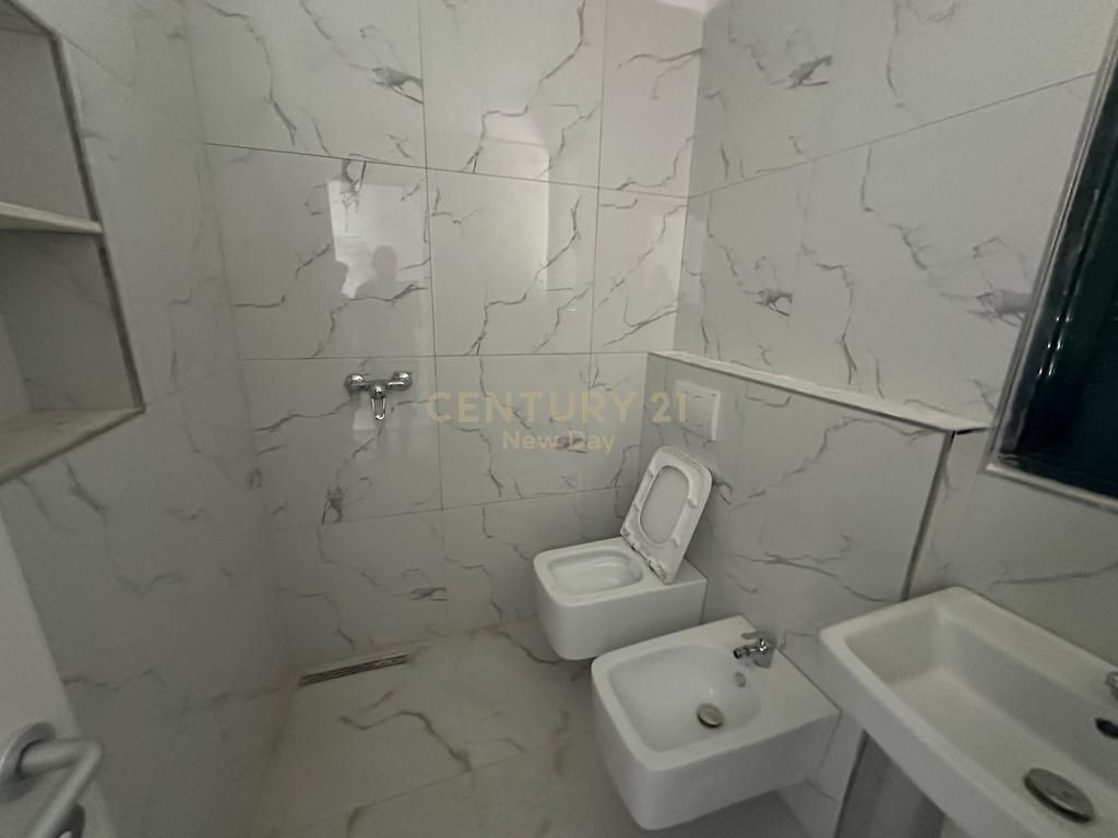 Apartament 2+1 Për Shitje në Golem, Durrës - 95000€ | 83 m²