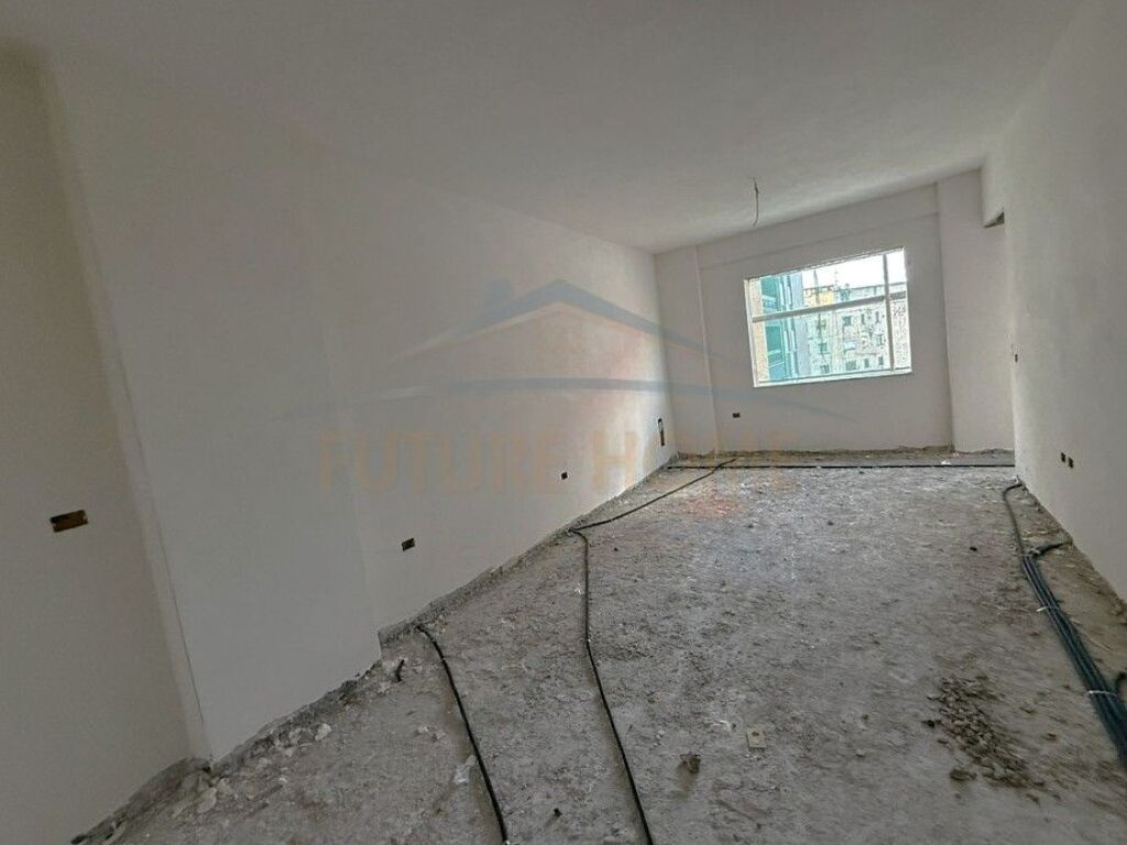 Shitet, Apartament 1+1, Don Bosko