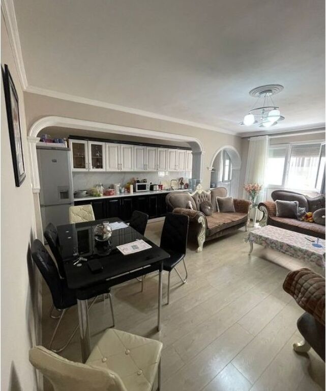 In vendita, Appartamento 2+1+Spazio Commerciale, Kodra e Diellit, Tirane