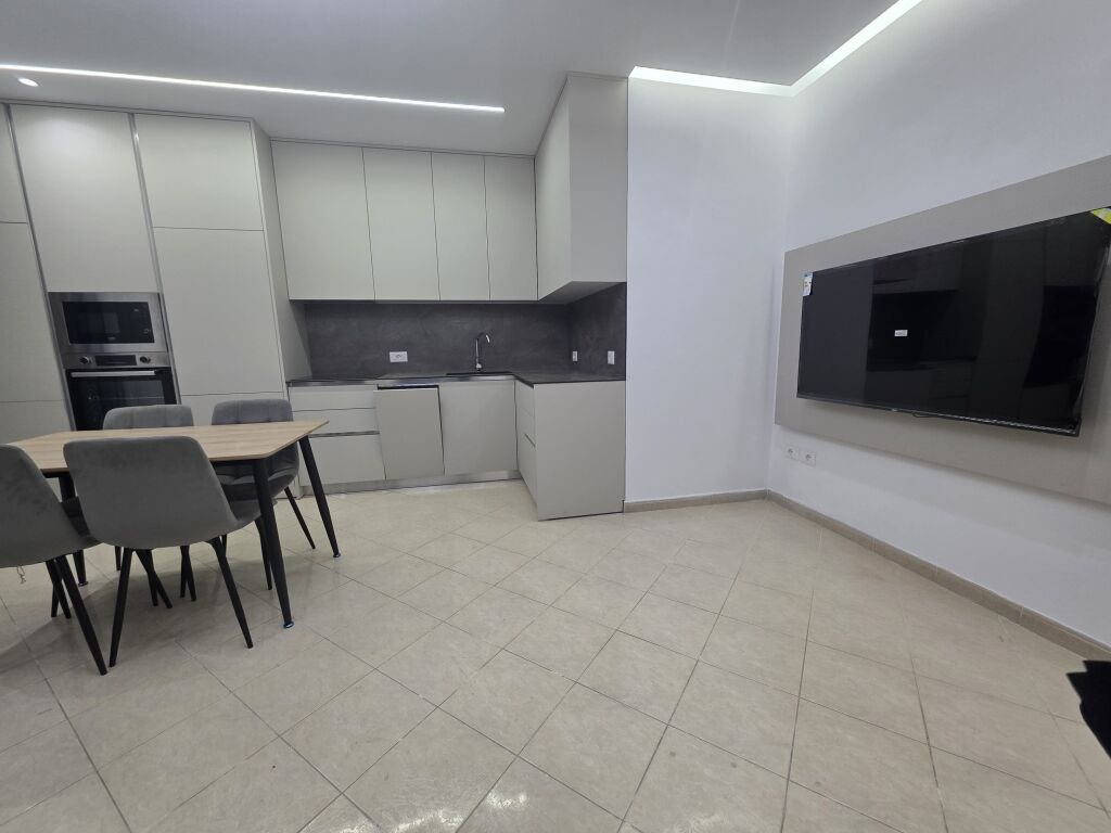 Affitto appartamento 2+1+2 nuova anello 620€