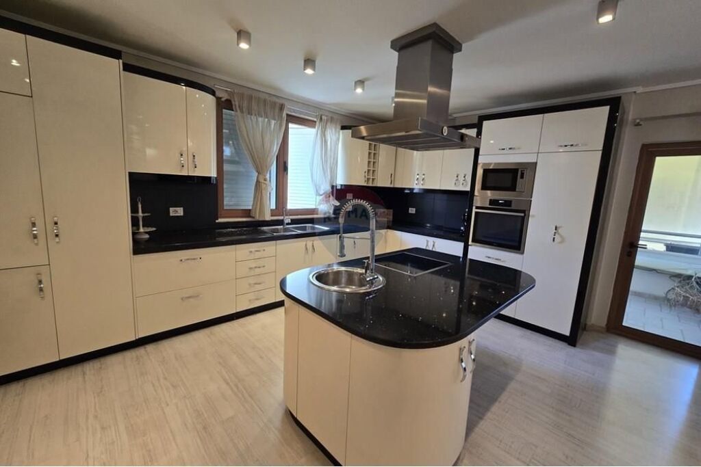 Apartament 3+1+2 ne shitje Astir