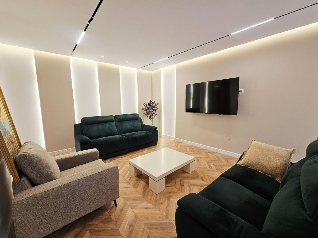 Super apart 3+1+2+🅿️ me qira te Nobis