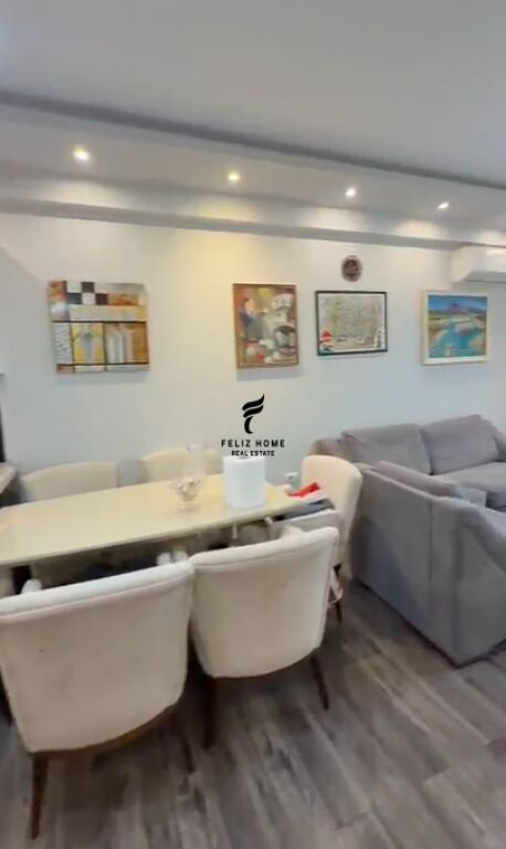 VENDESI APPARTAMENTO 2+1+2 GIARDINO ZOOLOGICO 208.000 EURO FH-67431