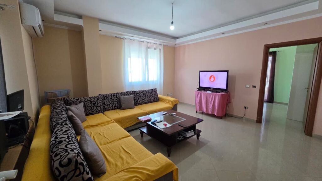 Affittasi appartamento 2+1, Koder e Diellit