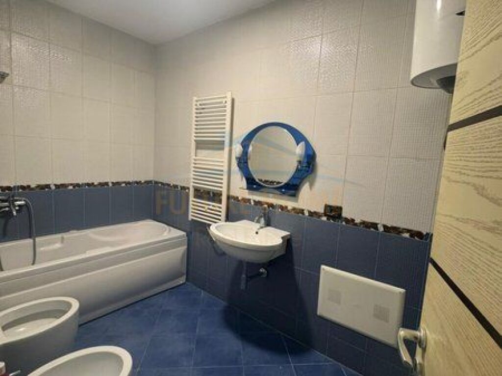 Shitet,Apartament 1+1, Kompleksi Colombo,Oxhaku