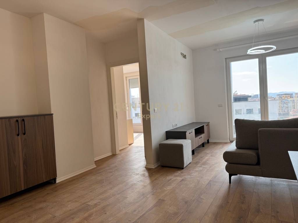 APARTEMENT PER QIRA 1+1 TEK RRUGA JORDAN MISJA 600 € /Muaj