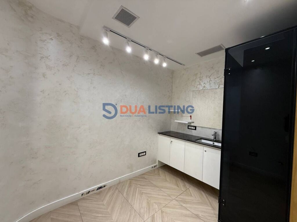 Opportunity! Commercial space for sale 📌Dibra Street near the United School! 1st floor | Street front