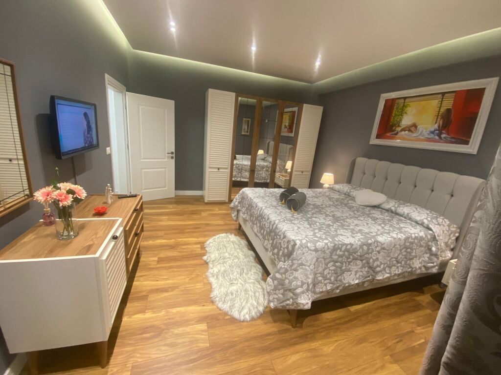 Apartment 1+1+1 Balcony for Rent