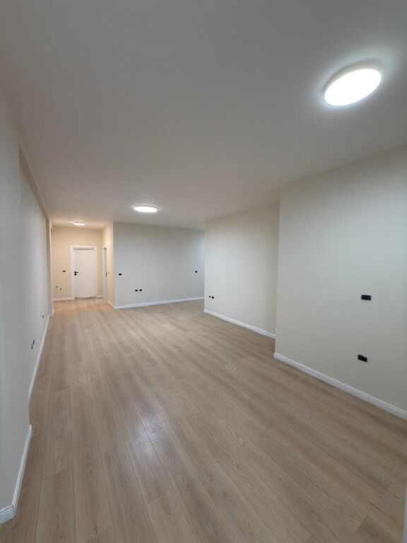 Apartment 3+1 for sale Kodra e Diellit Eleonora !