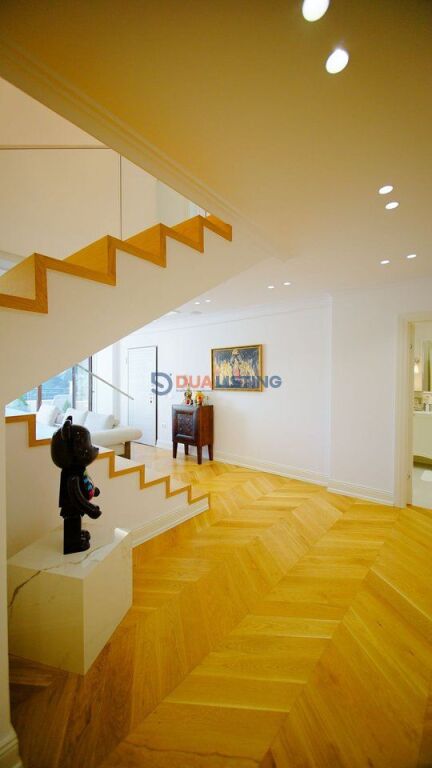 SHITET DUPLEKS LUKSOZ TEK KOPSHTI BOTANIK  !!