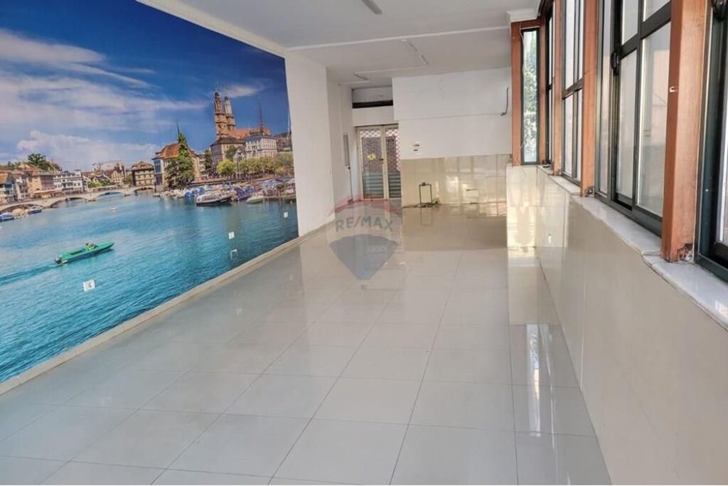 Dyqan - Për Qira - Rruga Frang Bardhi, Tiranë